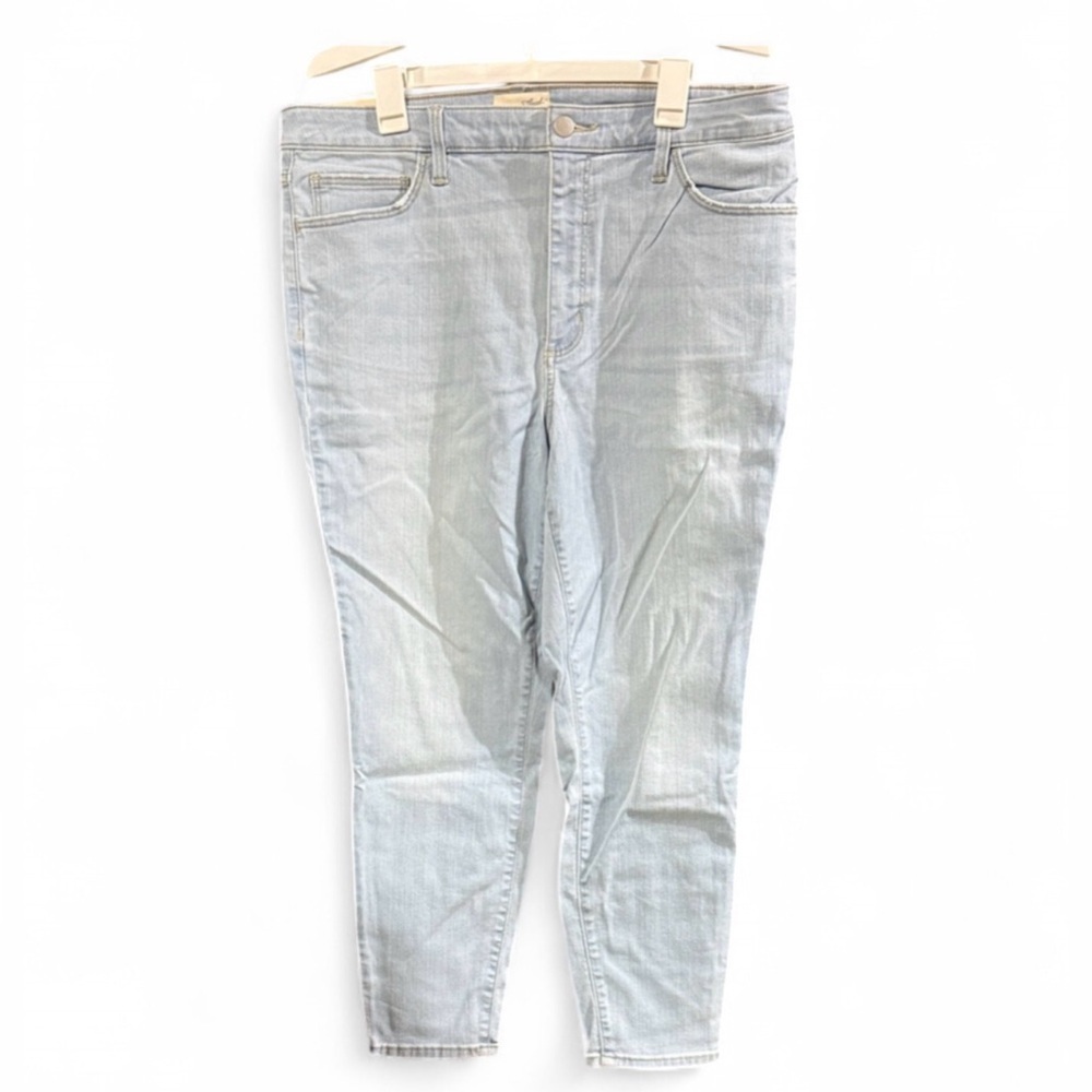 Size 17S Universal Thread Light Blue High Rise Skinny Jeans